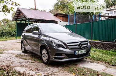 Хетчбек Mercedes-Benz B-Class 2017 в Вінниці