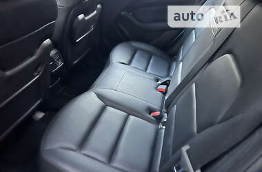 Хэтчбек Mercedes-Benz B-Class 2014 в 