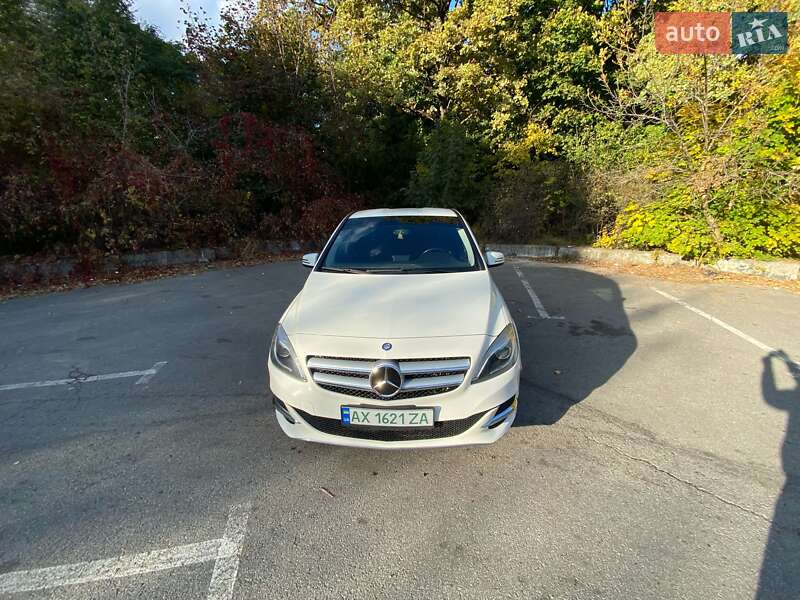 Хетчбек Mercedes-Benz B-Class 2014 в Полтаві
