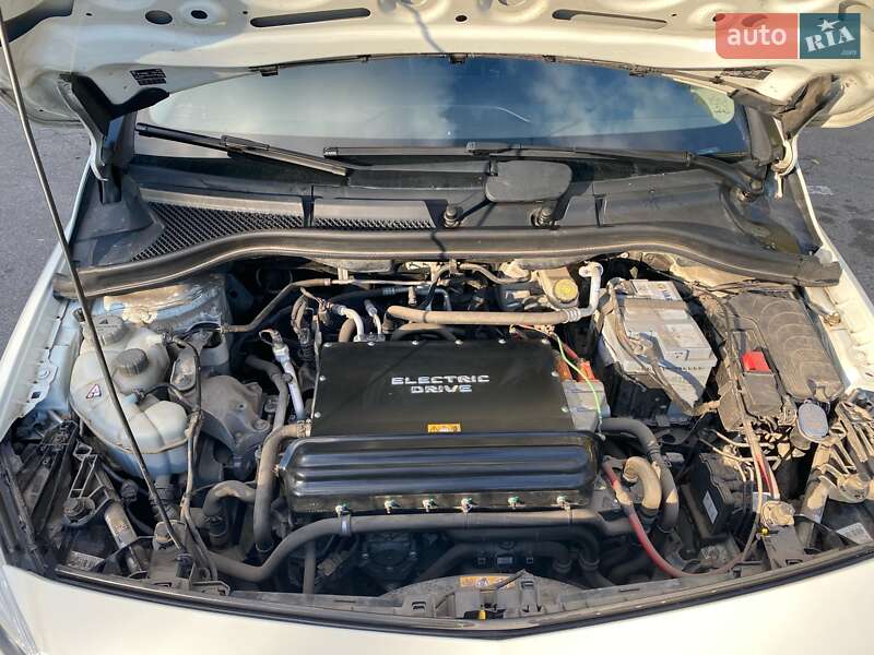 Хетчбек Mercedes-Benz B-Class 2014 в Полтаві