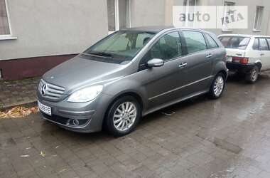 Хэтчбек Mercedes-Benz B-Class 2008 в Городке