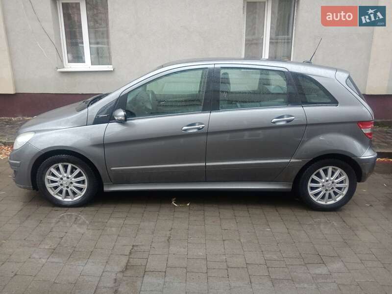 Хэтчбек Mercedes-Benz B-Class 2008 в Городке
