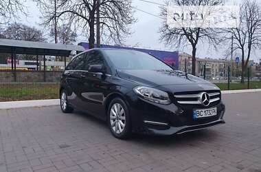 Хэтчбек Mercedes-Benz B-Class 2017 в Киеве