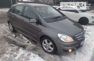 Хэтчбек Mercedes-Benz B-Class 2008 в 