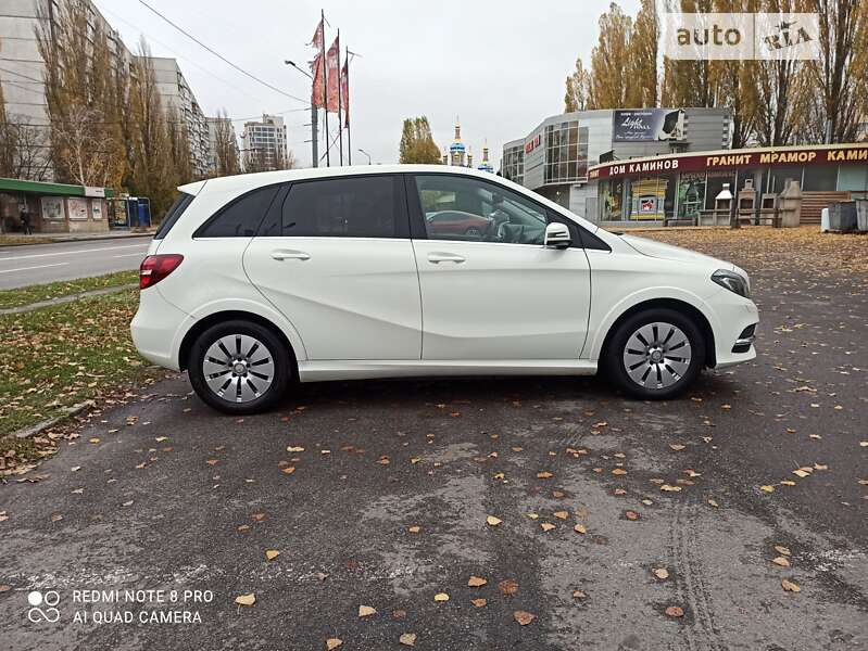 Хетчбек Mercedes-Benz B-Class 2016 в Дніпрі фото 7 Хетчбек Mercedes-Benz B-Class 2016 в Дніпрі