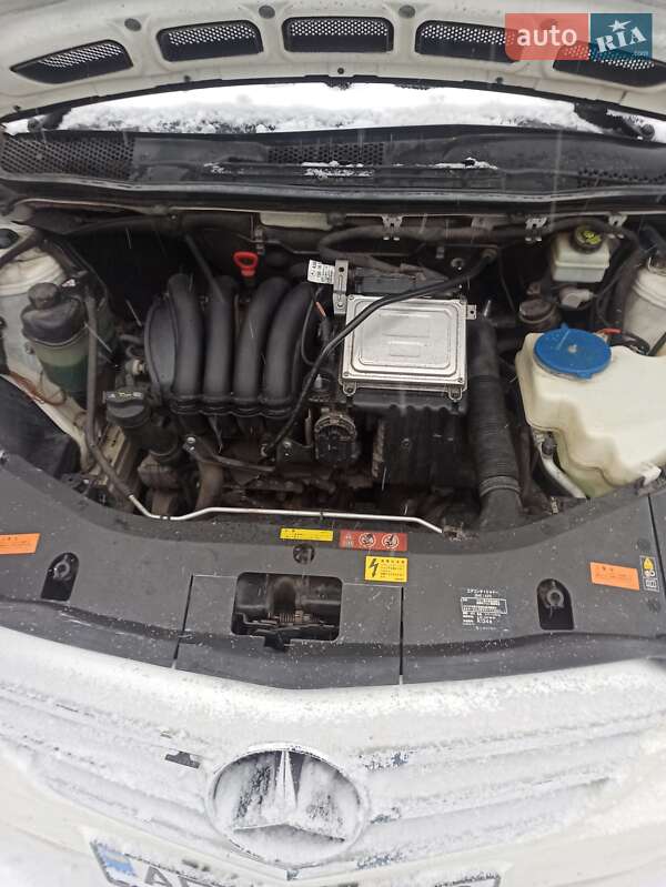 Хэтчбек Mercedes-Benz B-Class 2010 в Обухове