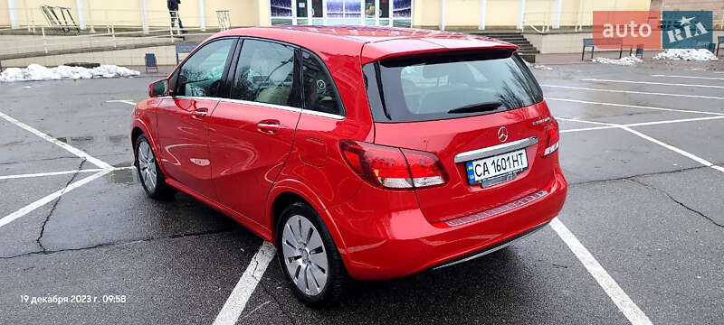 Хетчбек Mercedes-Benz B-Class 2015 в Черкасах