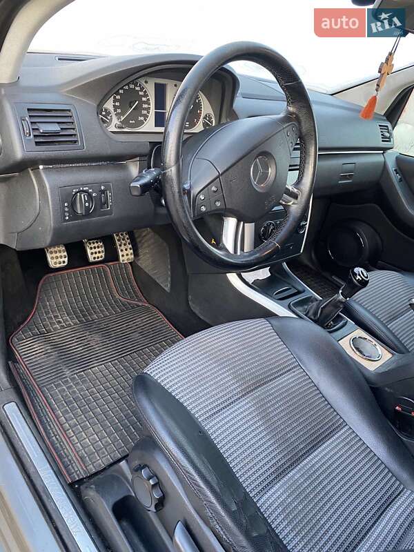 Хэтчбек Mercedes-Benz B-Class 2005 в Одессе