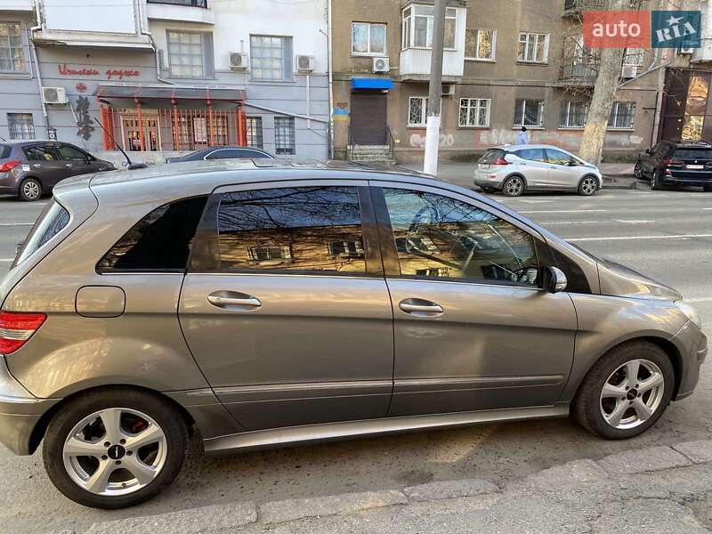 Хэтчбек Mercedes-Benz B-Class 2005 в Одессе