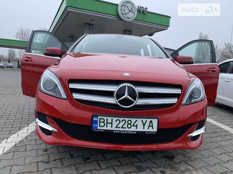 Хэтчбек Mercedes-Benz B-Class 2015 в Одессе