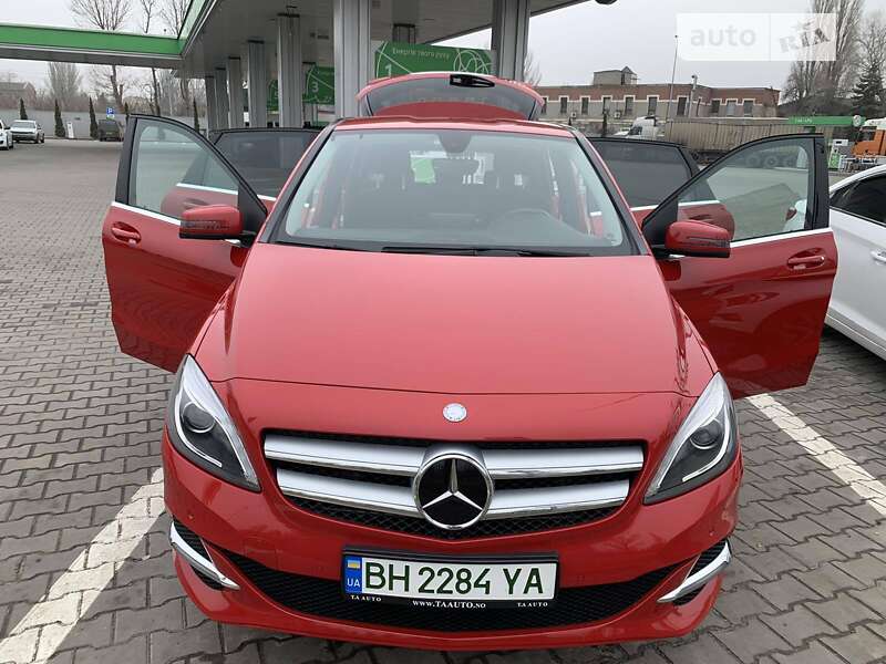 Хэтчбек Mercedes-Benz B-Class 2015 в Одессе
