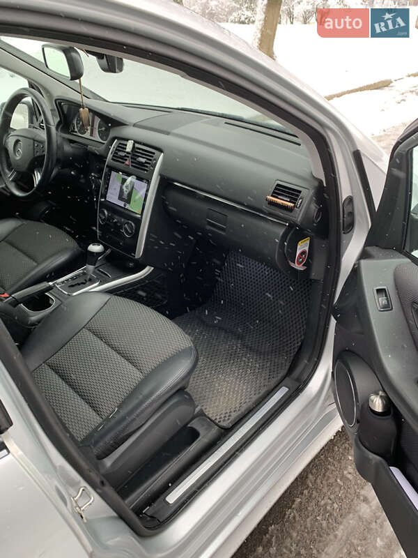 Хэтчбек Mercedes-Benz B-Class 2008 в Ровно
