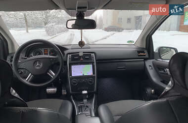 Хэтчбек Mercedes-Benz B-Class 2008 в 