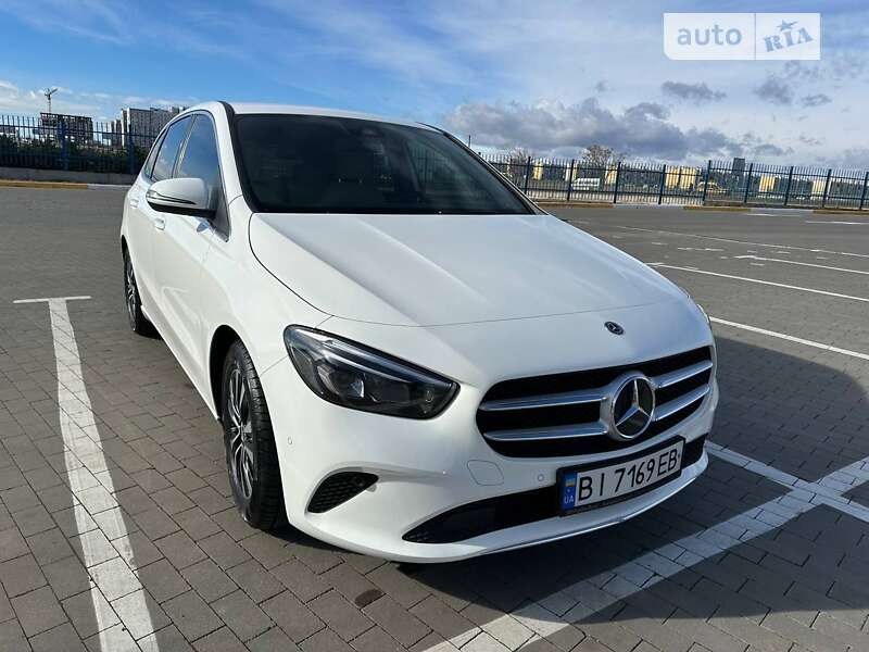 Хэтчбек Mercedes-Benz B-Class 2019 в Полтаве фото 12 Хэтчбек Mercedes-Benz B-Class 2019 в Полтаве