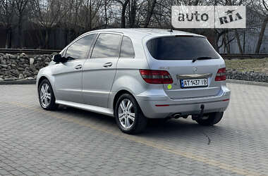 Хэтчбек Mercedes-Benz B-Class 2007 в 