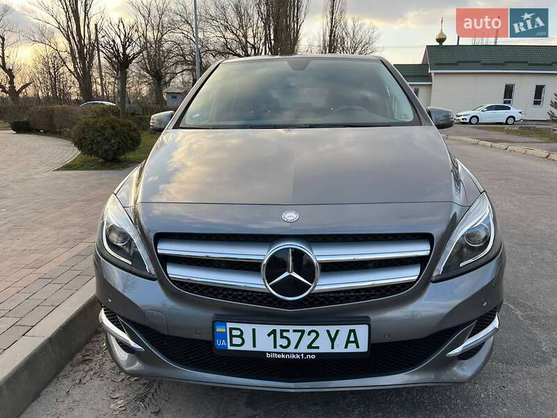 Хетчбек Mercedes-Benz B-Class 2015 в Кременчуці