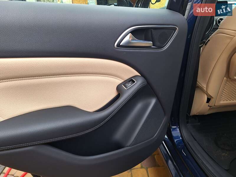 Хэтчбек Mercedes-Benz B-Class 2016 в Виннице