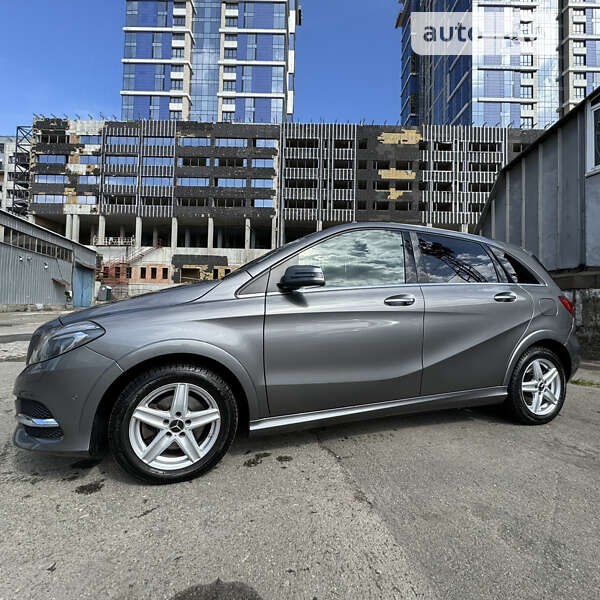 Хэтчбек Mercedes-Benz B-Class 2016 в Киеве фото 21 Хэтчбек Mercedes-Benz B-Class 2016 в Киеве