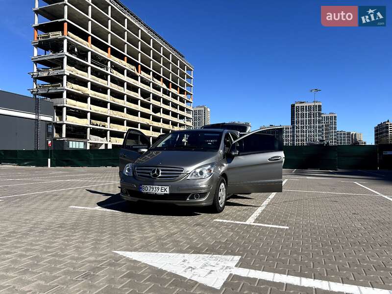 Хэтчбек Mercedes-Benz B-Class 2006 в Киеве