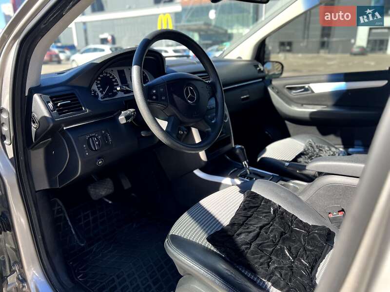 Хэтчбек Mercedes-Benz B-Class 2006 в Киеве