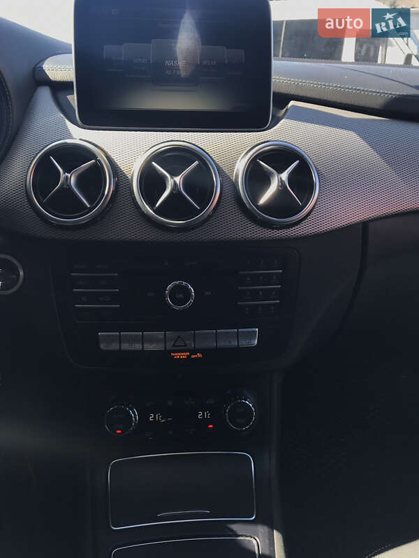 Хэтчбек Mercedes-Benz B-Class 2015 в Ковеле