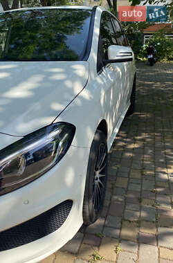 Хэтчбек Mercedes-Benz B-Class 2016 в 