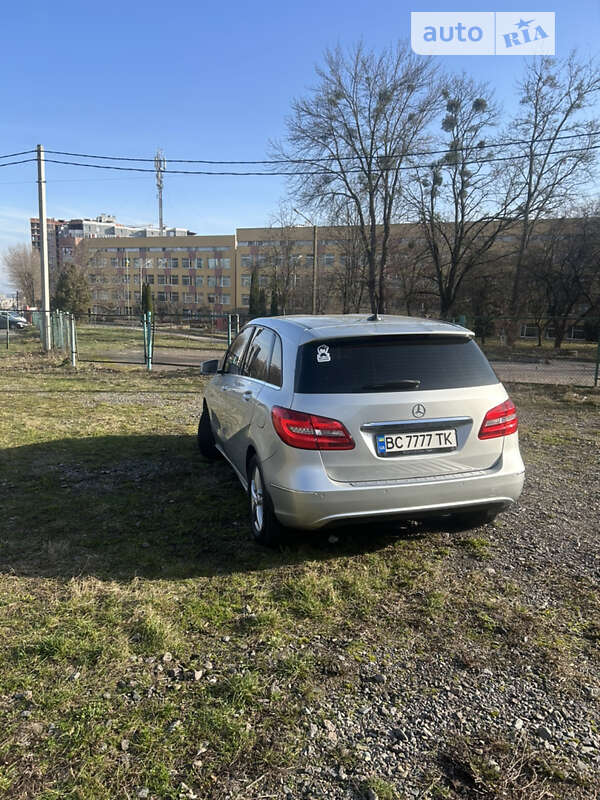 Хэтчбек Mercedes-Benz B-Class 2014 в Львове