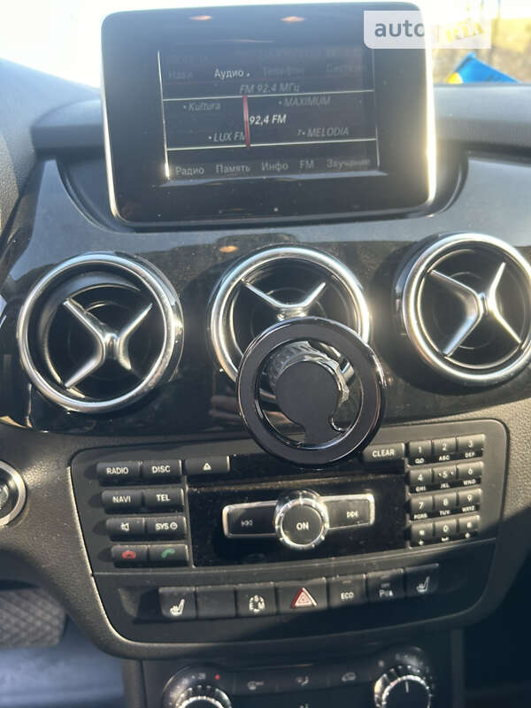 Хэтчбек Mercedes-Benz B-Class 2014 в Львове