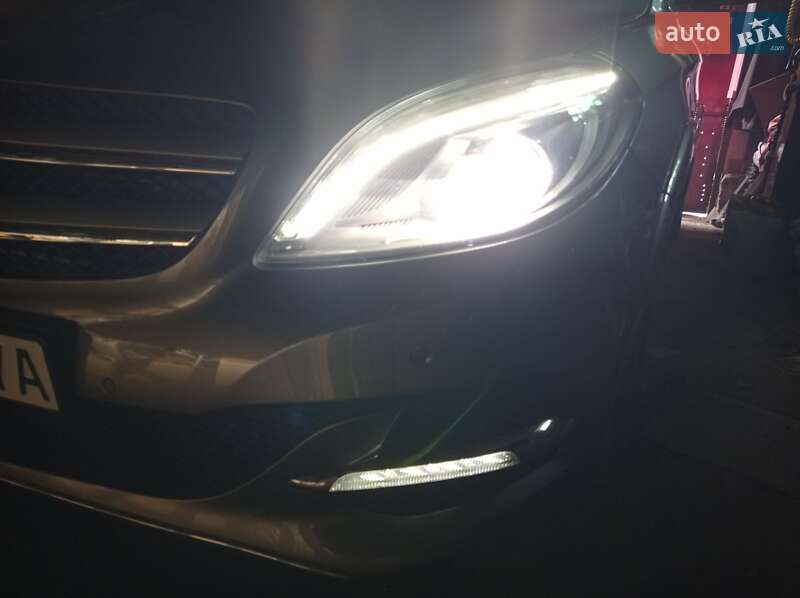 Хэтчбек Mercedes-Benz B-Class 2015 в Луцке фото 29 Хэтчбек Mercedes-Benz B-Class 2015 в Луцке