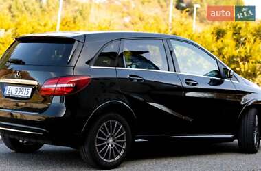 Хэтчбек Mercedes-Benz B-Class 2016 в 