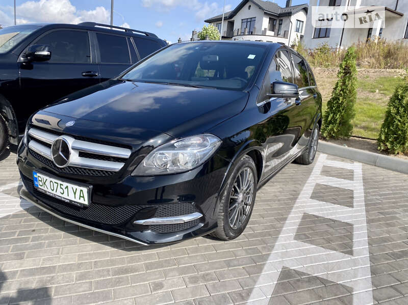 Хэтчбек Mercedes-Benz B-Class 2015 в Ровно