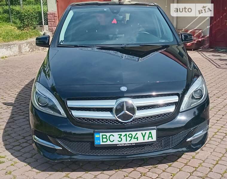 Mercedes-Benz B-Class 2016