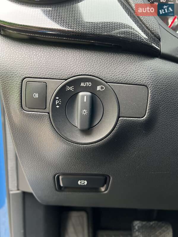 Хетчбек Mercedes-Benz B-Class 2016 в Кременчуці