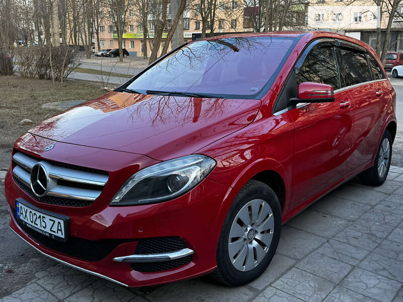 Хэтчбек Mercedes-Benz B-Class 2017 в Харькове