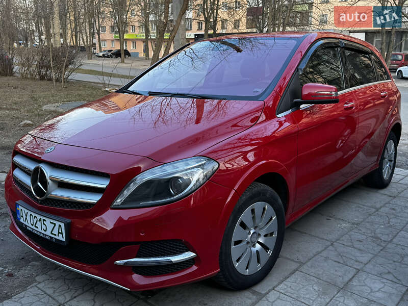 Mercedes-Benz B-Class 2017