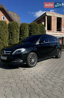 Хэтчбек Mercedes-Benz B-Class 2017 в Луцке