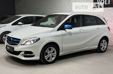 Хэтчбек Mercedes-Benz B-Class 2014 в Владимир-Волынском