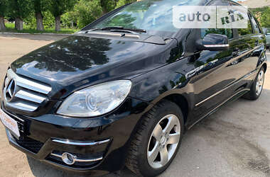 Хэтчбек Mercedes-Benz B-Class 2011 в Киеве