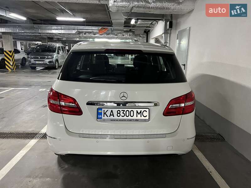 Хэтчбек Mercedes-Benz B-Class 2013 в Киеве