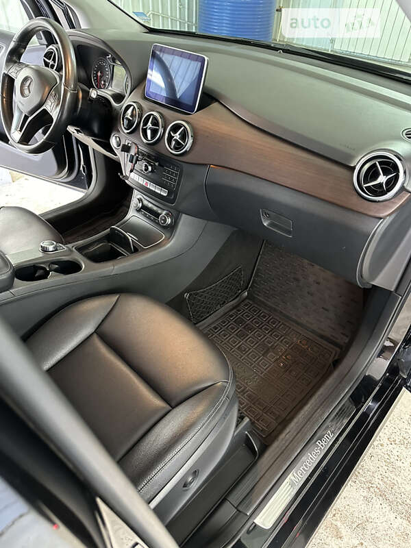 Хэтчбек Mercedes-Benz B-Class 2015 в Кривом Роге