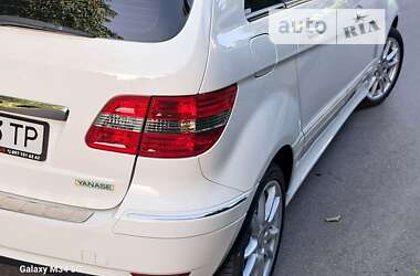 Хэтчбек Mercedes-Benz B-Class 2011 в Одессе