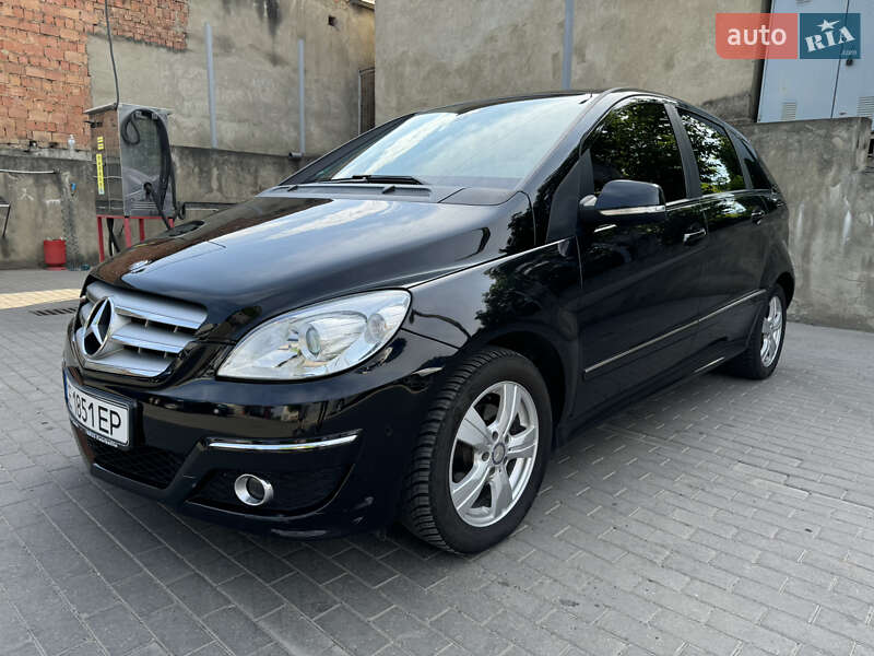 Хэтчбек Mercedes-Benz B-Class 2009 в Черновцах