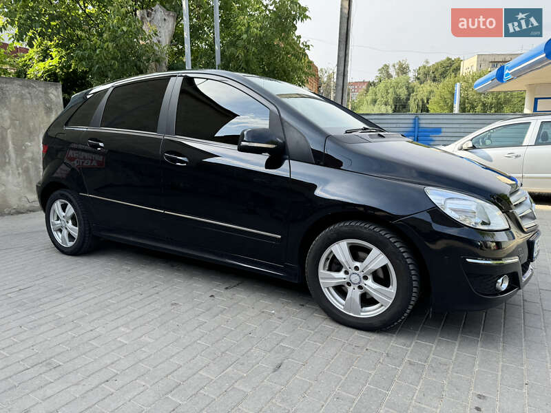 Хэтчбек Mercedes-Benz B-Class 2009 в Черновцах