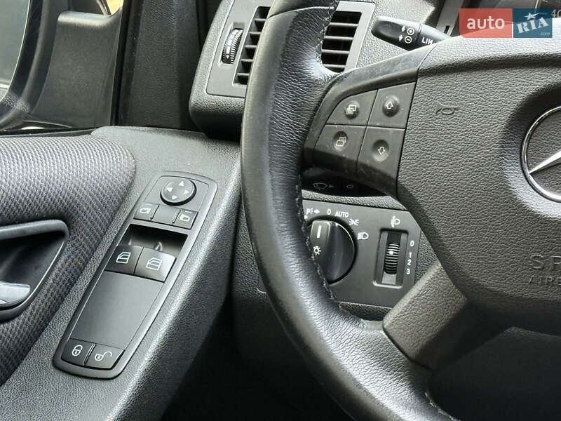 Хэтчбек Mercedes-Benz B-Class 2009 в Черновцах