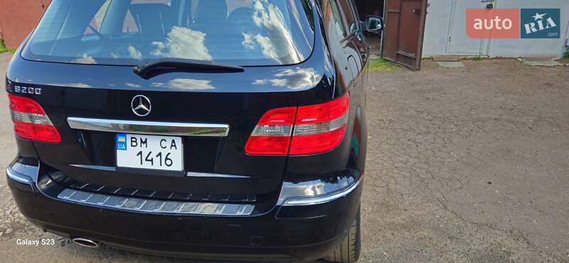 Хэтчбек Mercedes-Benz B-Class 2010 в Ромнах
