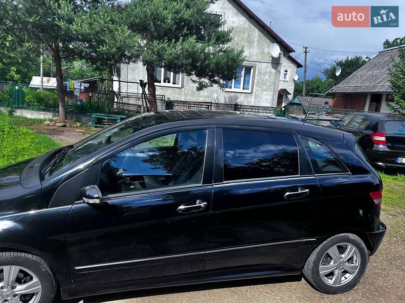 Хэтчбек Mercedes-Benz B-Class 2005 в Брошневе