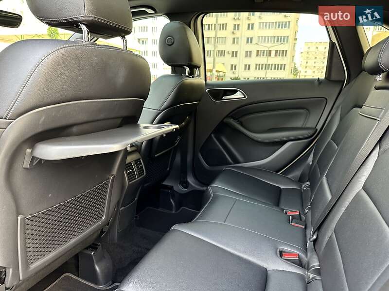 Хэтчбек Mercedes-Benz B-Class 2015 в Одессе