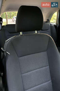 Хэтчбек Mercedes-Benz B-Class 2006 в 