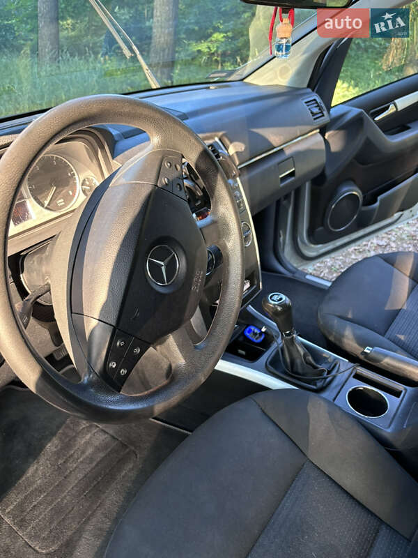 Хэтчбек Mercedes-Benz B-Class 2006 в Житомире