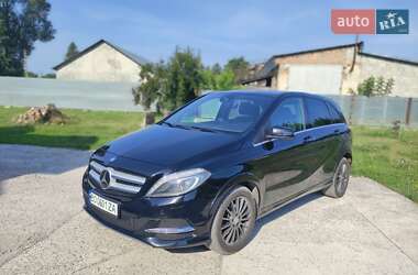 Хэтчбек Mercedes-Benz B-Class 2015 в 